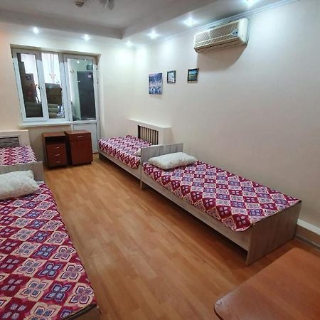 אלמטי Family Hostel מראה חיצוני תמונה